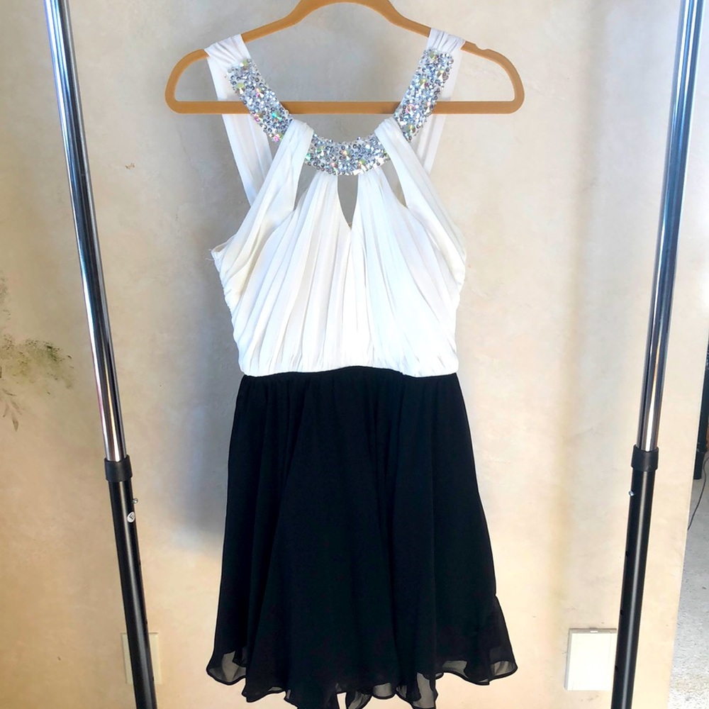 Worn Once!! Short Jodi Kristopher Dress